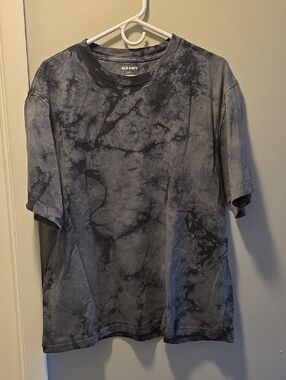 Old Navy Men's Black & Gray Tie-Dye Short Sleeve Tee